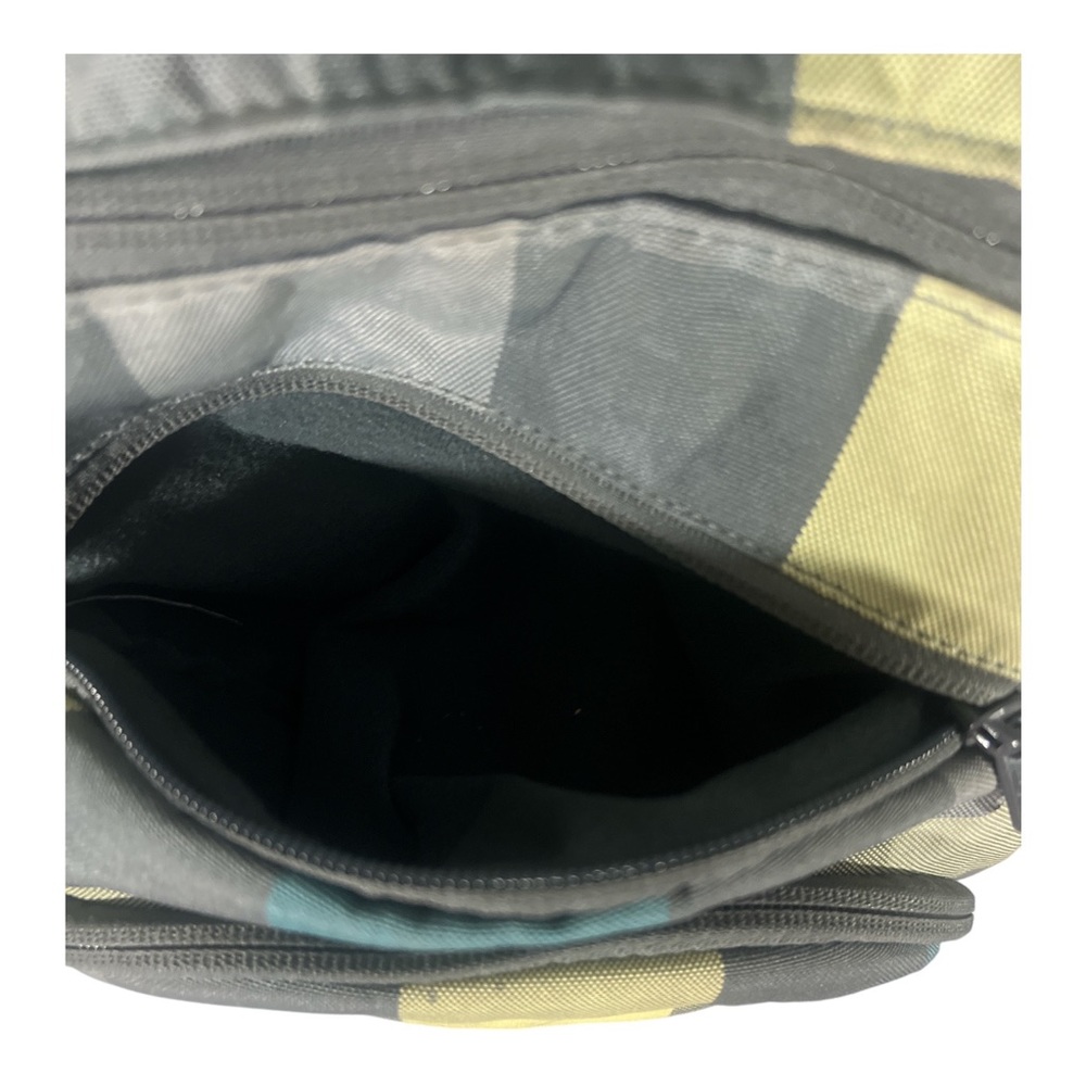DAKINE backpack plaid - Picture 4 of 6